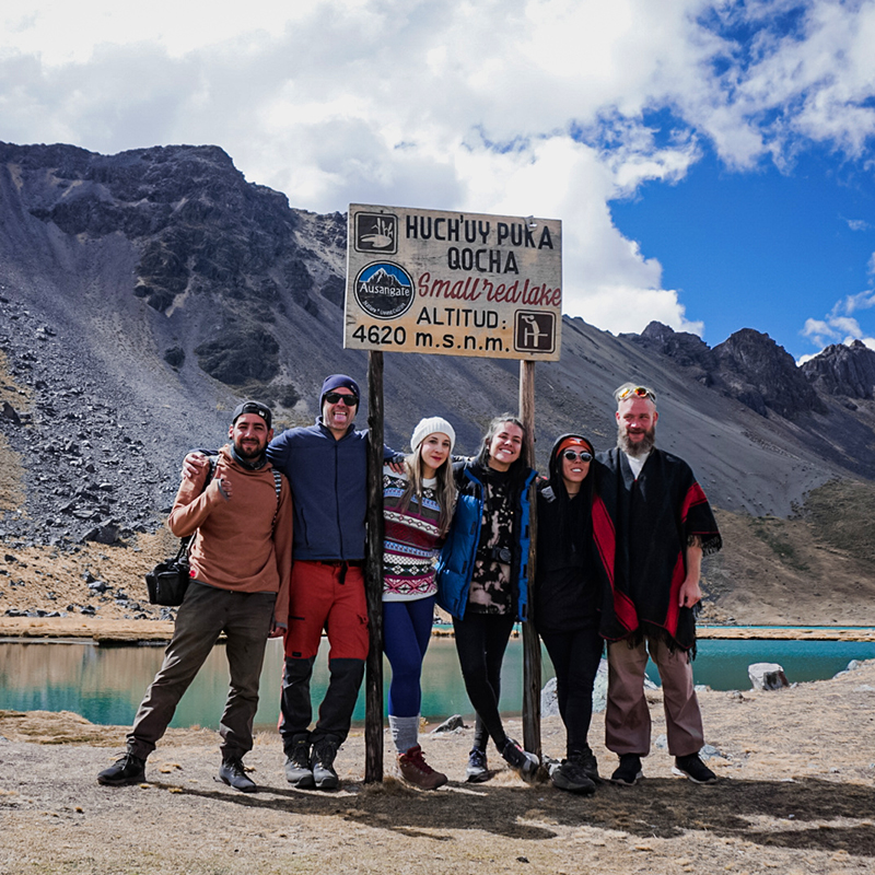 tour-listing-details-slide