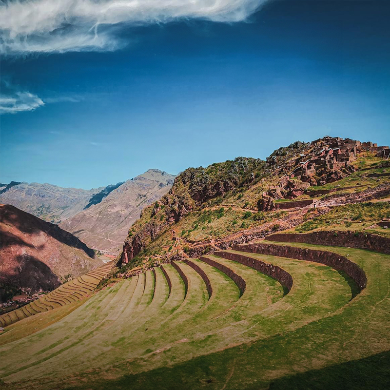 tour-listing-details-slide